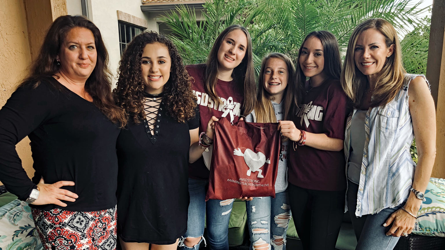 Families Donate Tote Bags Filled with Gifts for Marjory Stoneman Douglas Teachers, Staff 2