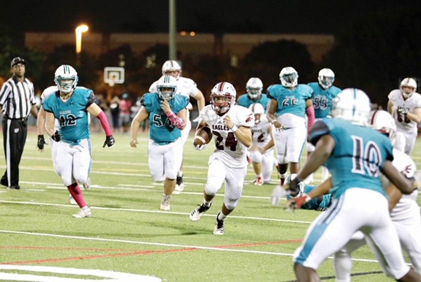 Marjory Stoneman Douglas Football Wins First District Title in 18 Years 1