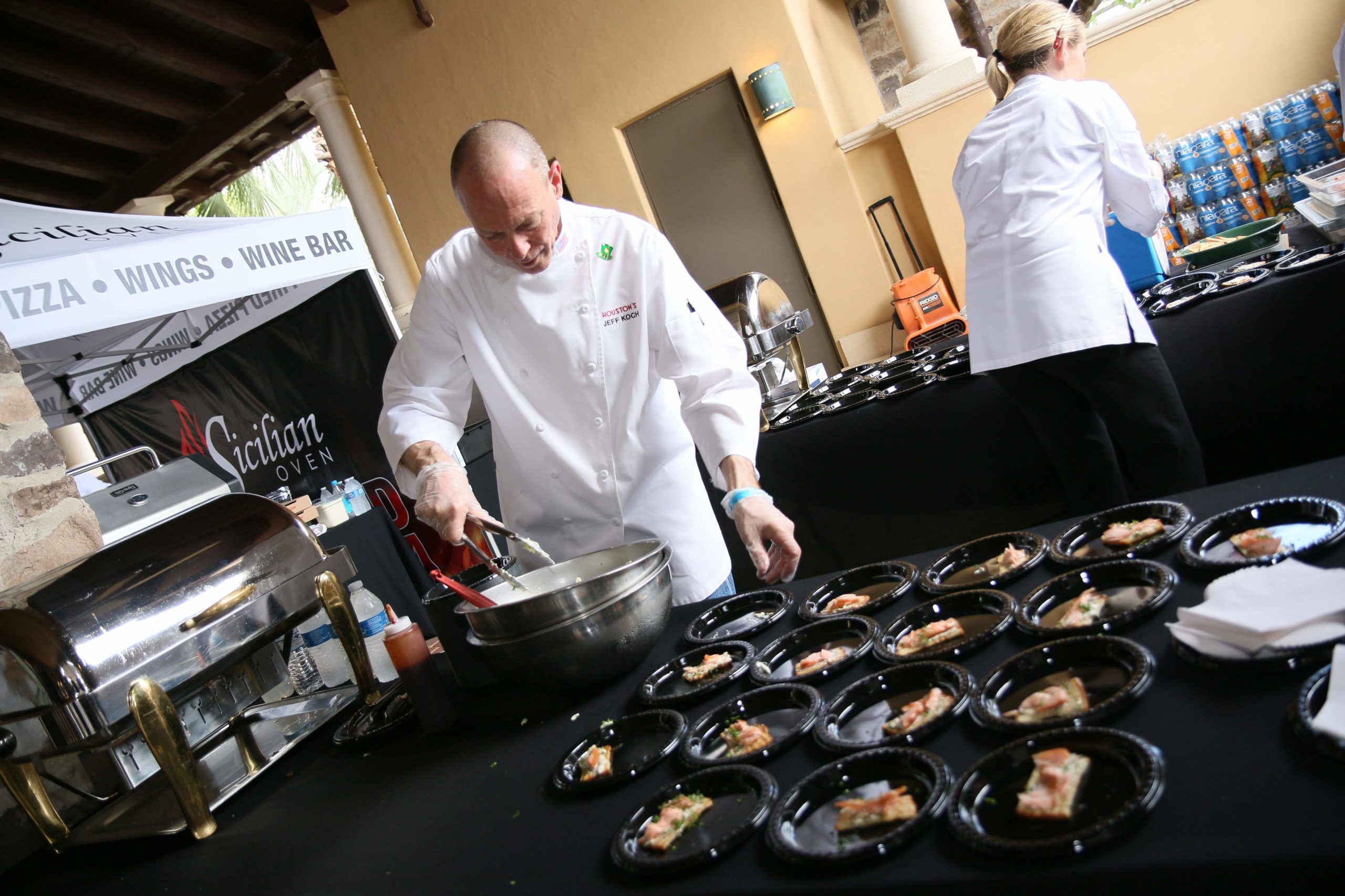 28 Local Restaurants Dish Out Food & Wine Benefiting Parkland Cares 1