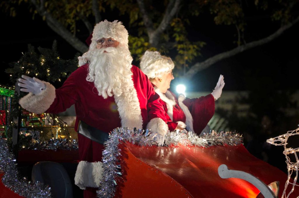 Coral Springs Christmas Parade 2022 Santa Claus Is Coming To Town Via The Coral Springs-Parkland Fire  Department - Parkland Talk