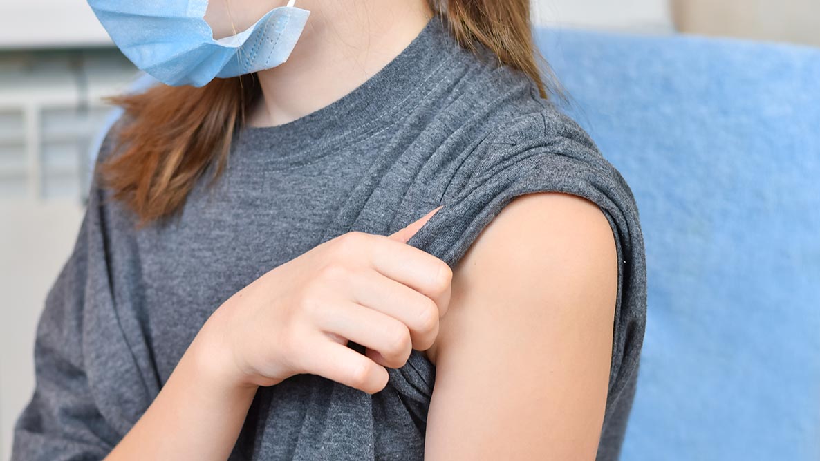 vaccine vaccination Parkland Parents Weigh in on COVID-19 Vaccinations for Kids