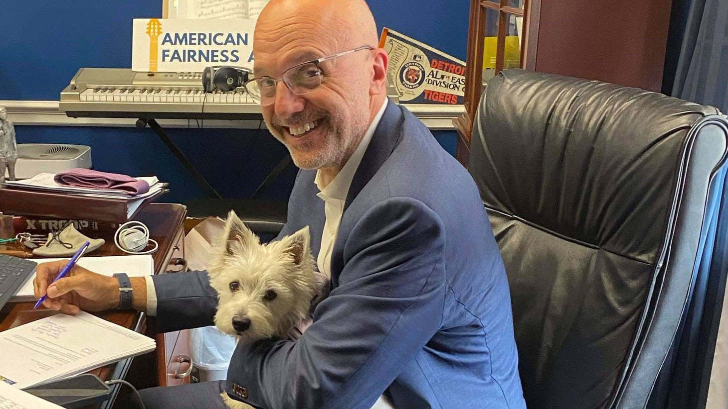 Rep. Deutch Leading Bipartisan Effort to Save Rescue Dogs