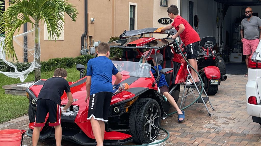 Parkland Neighborhood Kids Hold Car Wash with a Heart Parkland Talk