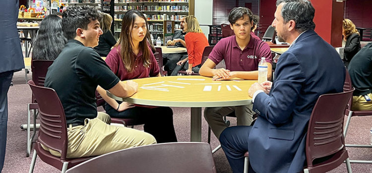 Parkland Chamber of Commerce Collaborates with Marjory Stoneman Douglas DECA for Networking Event