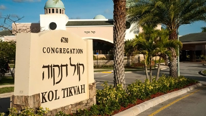 Teens Shout "Death to Jews" in front of Parkland Synagogue, Leaders React