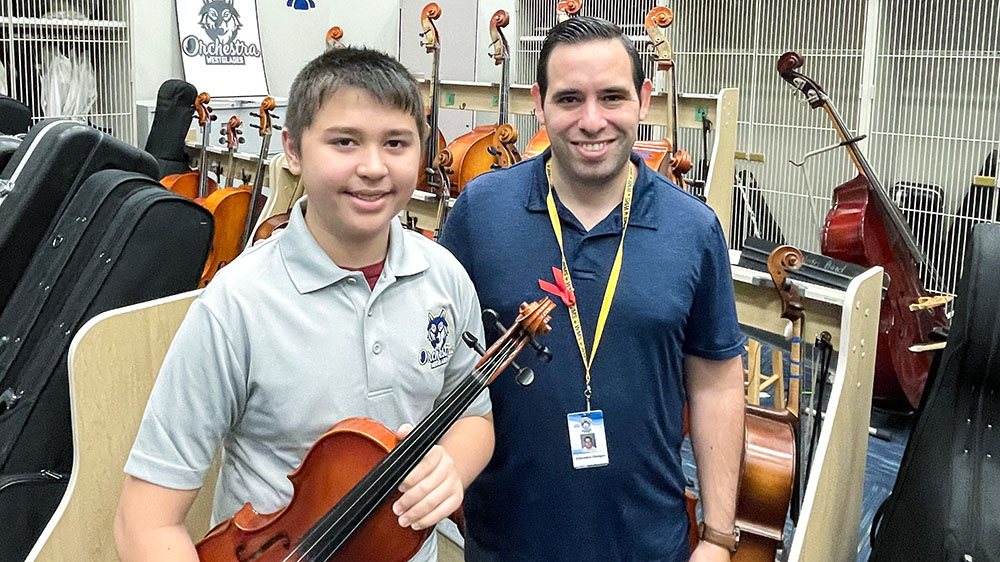 Westglades Middle School Student Jared Lipson Triumphs in All-State Orchestra Competition