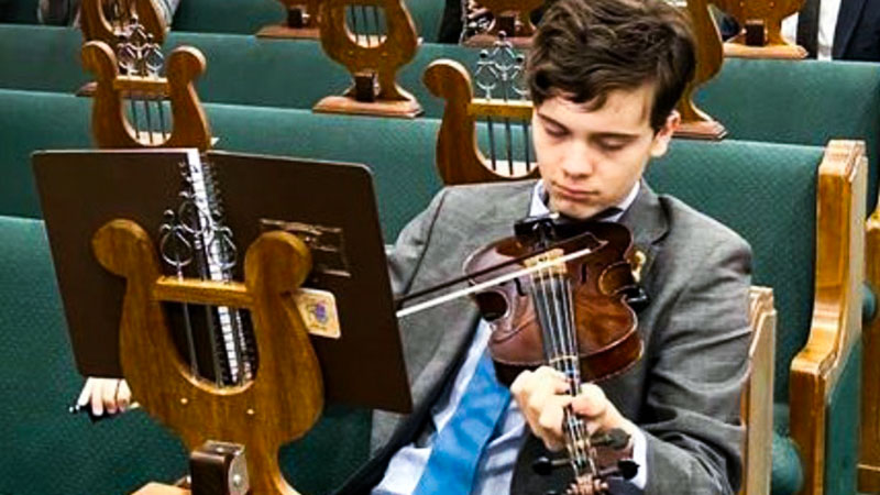 Westglades Middle School Violinist with Autism Earns Spot in Youth Orchestra 1