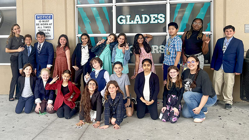 Riverglades Elementary Brings Home 10 Medals at Speech and Debate Tournament