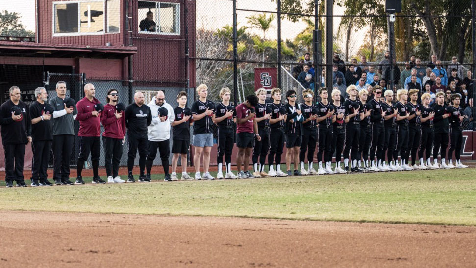 Marjory Stoneman Douglas Baseball Finishes Week 2-1