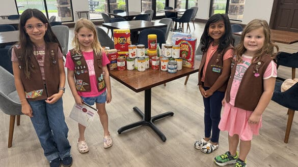 Girl Scouts Donate 6,560 Pounds of Food to Fight Hunger Across South Florida 17