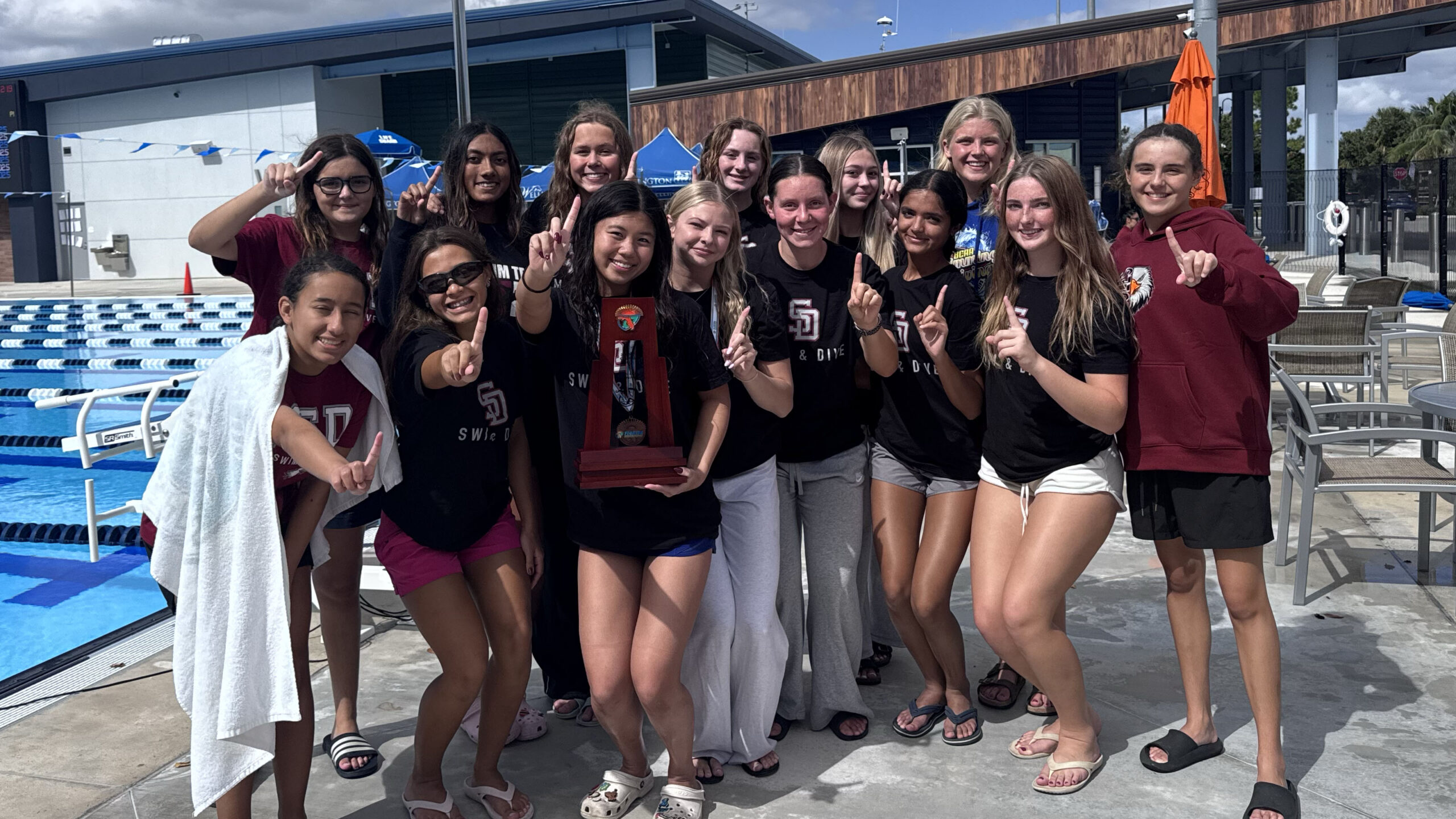 19 MSD Swimmers Advance to Regionals as Girls Win District Title, Boys Finish Second 6 19 MSD Swimmers Advance to Regionals as Girls Win District Title, Boys Finish Second